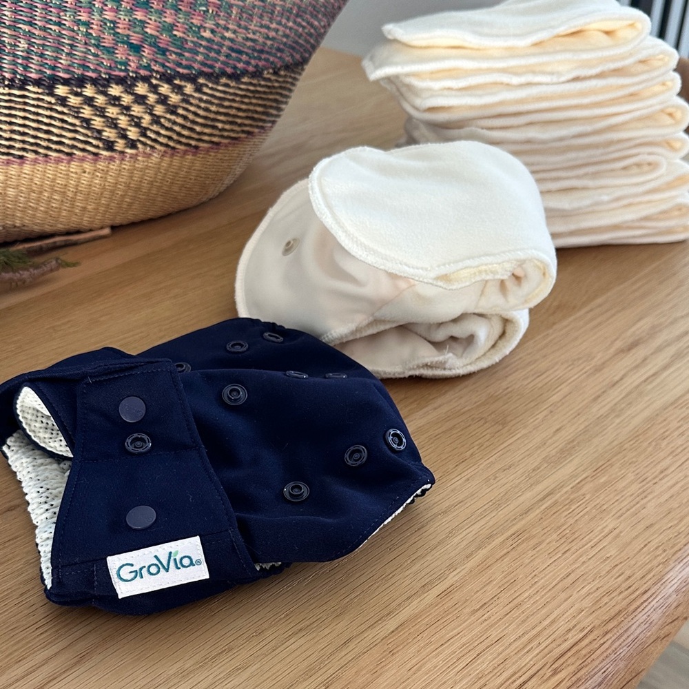 GroVia Navy and White Cloth Diaper Set